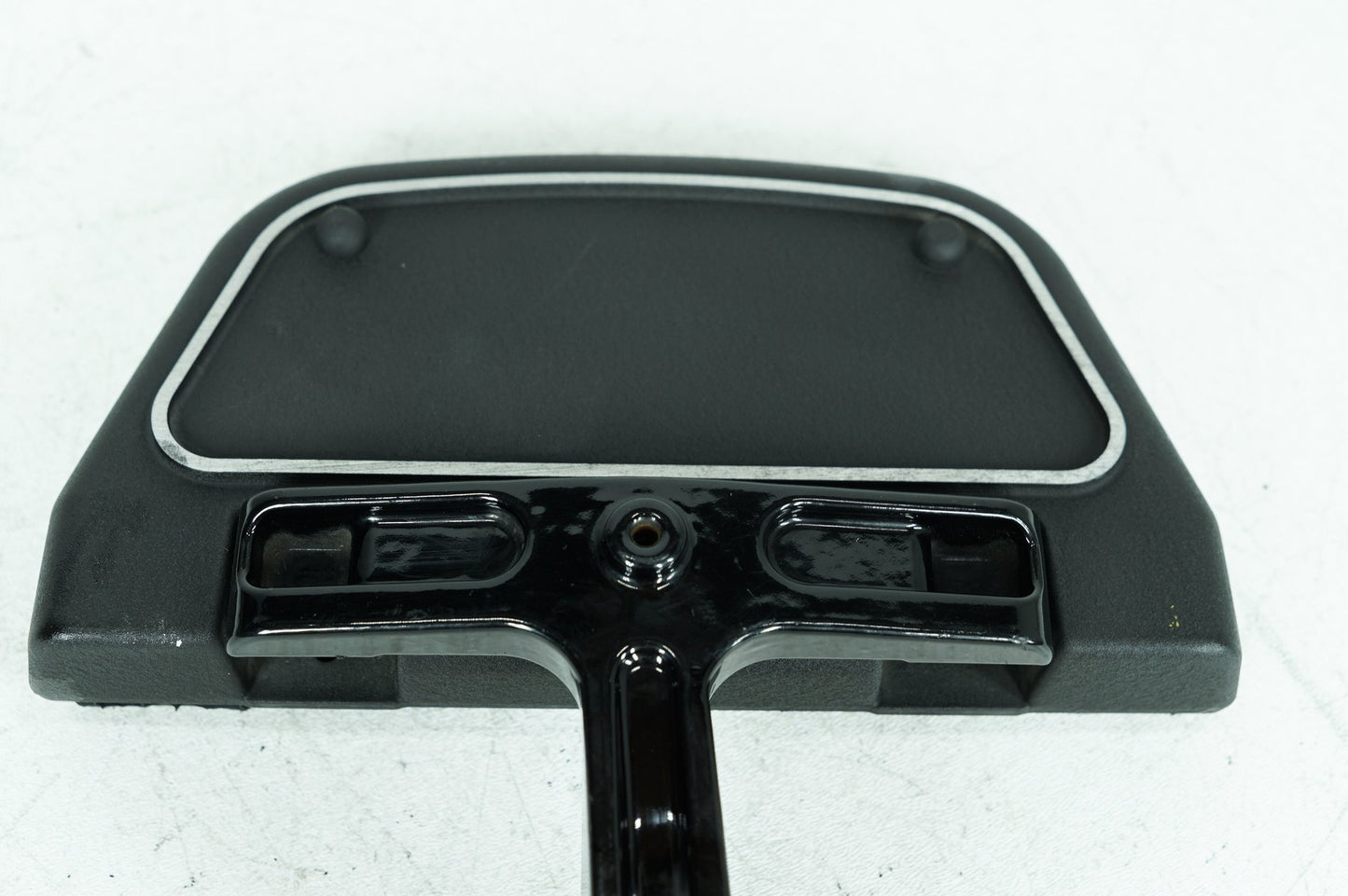 2008 - 2016 Harley-Davidson Touring Electra Glide Classic Rear Passenger 1 Foot Peg Step Rest  	50606-06