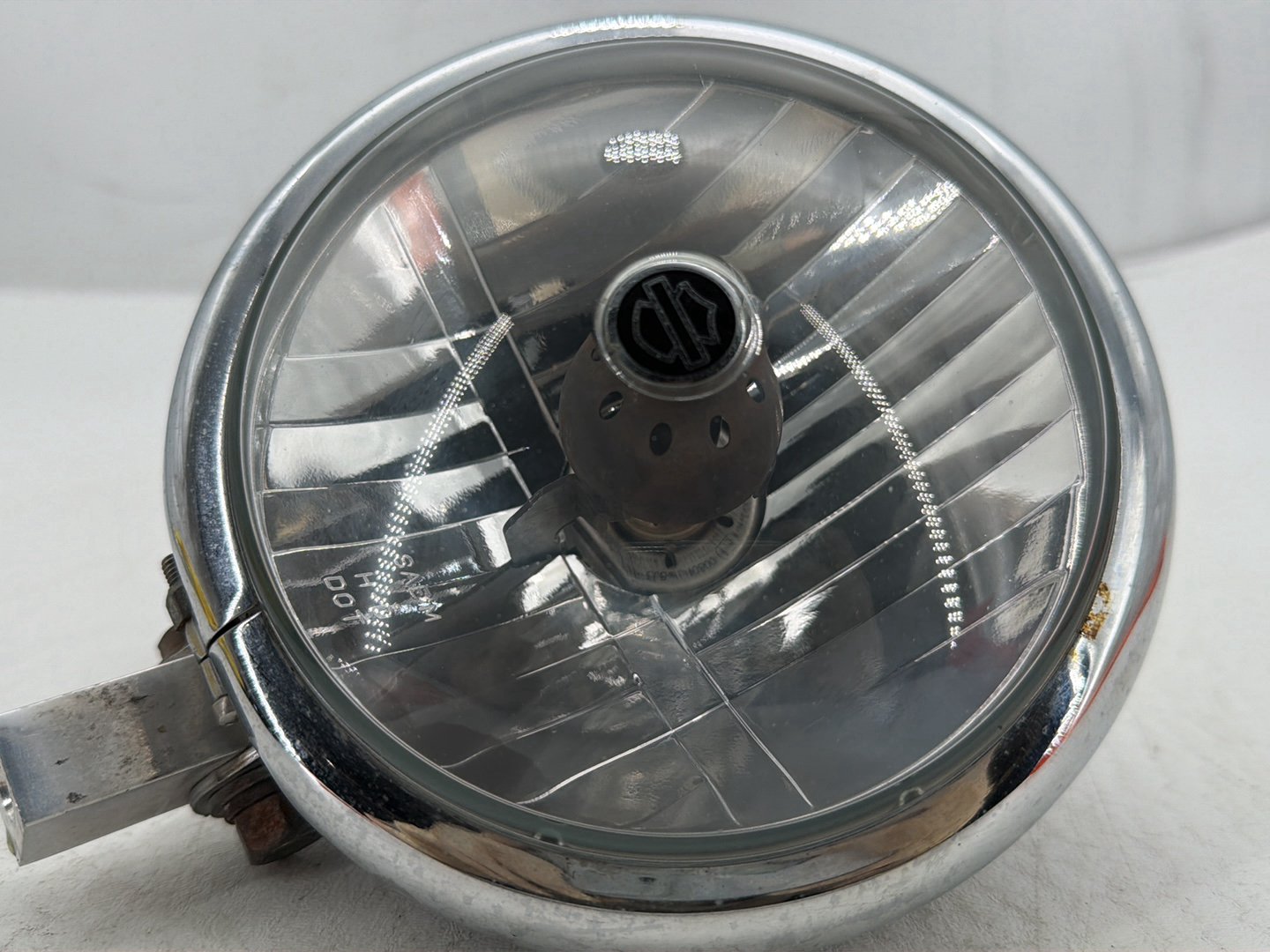 2009 Harley Dyna Street Bob FXDB OEM Headlight Headlamp Head Light Halogen