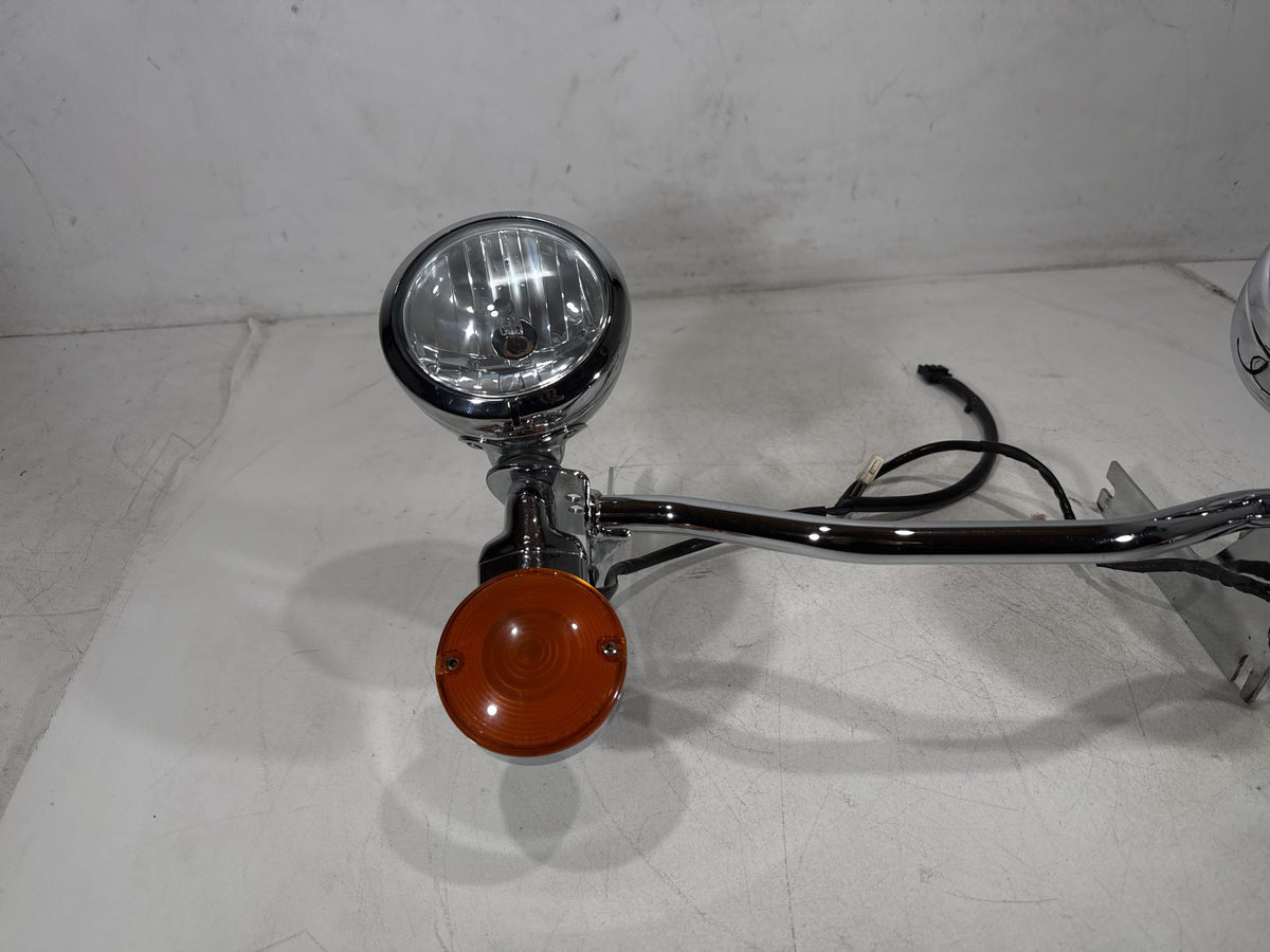 2002 Harley Electra Glide Touring OEM Front Turn Signal Indicators Aux Light Bar