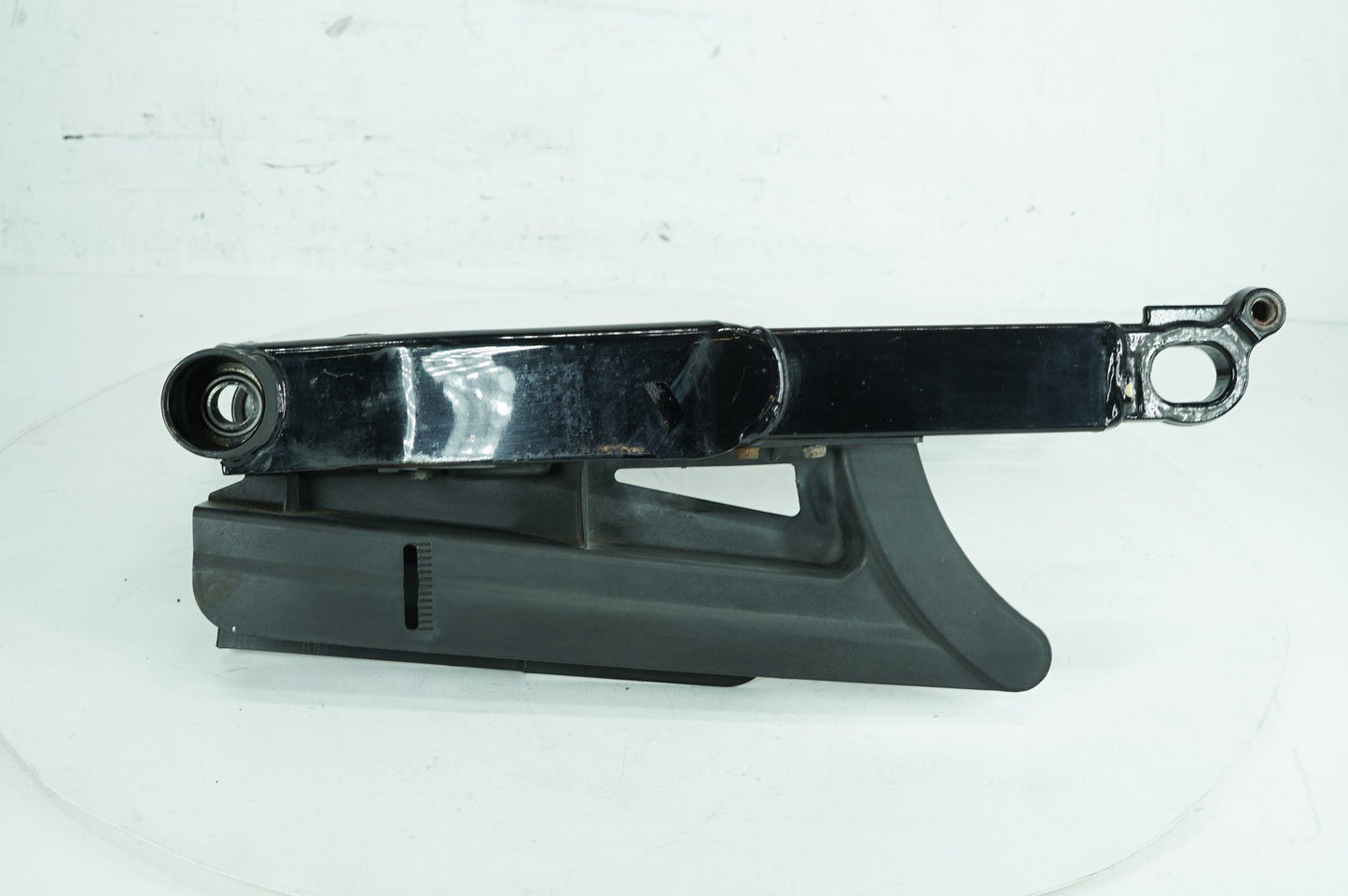 2007 - 2011 Harley-Davidson Touring Road King Classic Rear Fork Swingarm Swing Arm 47549-02A