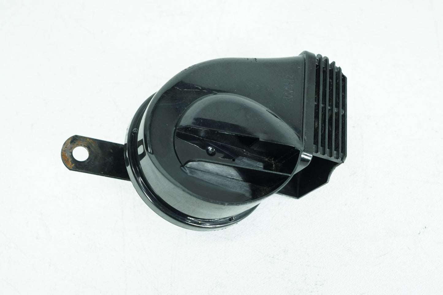 2000 - 2006 Harley-Davidson Softail Heritage Classic Signal Horn Klaxon Beep 69012-93A