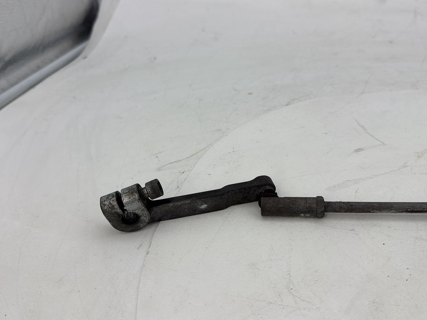2005 Harley Road Glide Touring FLTRI OEM Gear Shifter Lever w/ Rod linkage