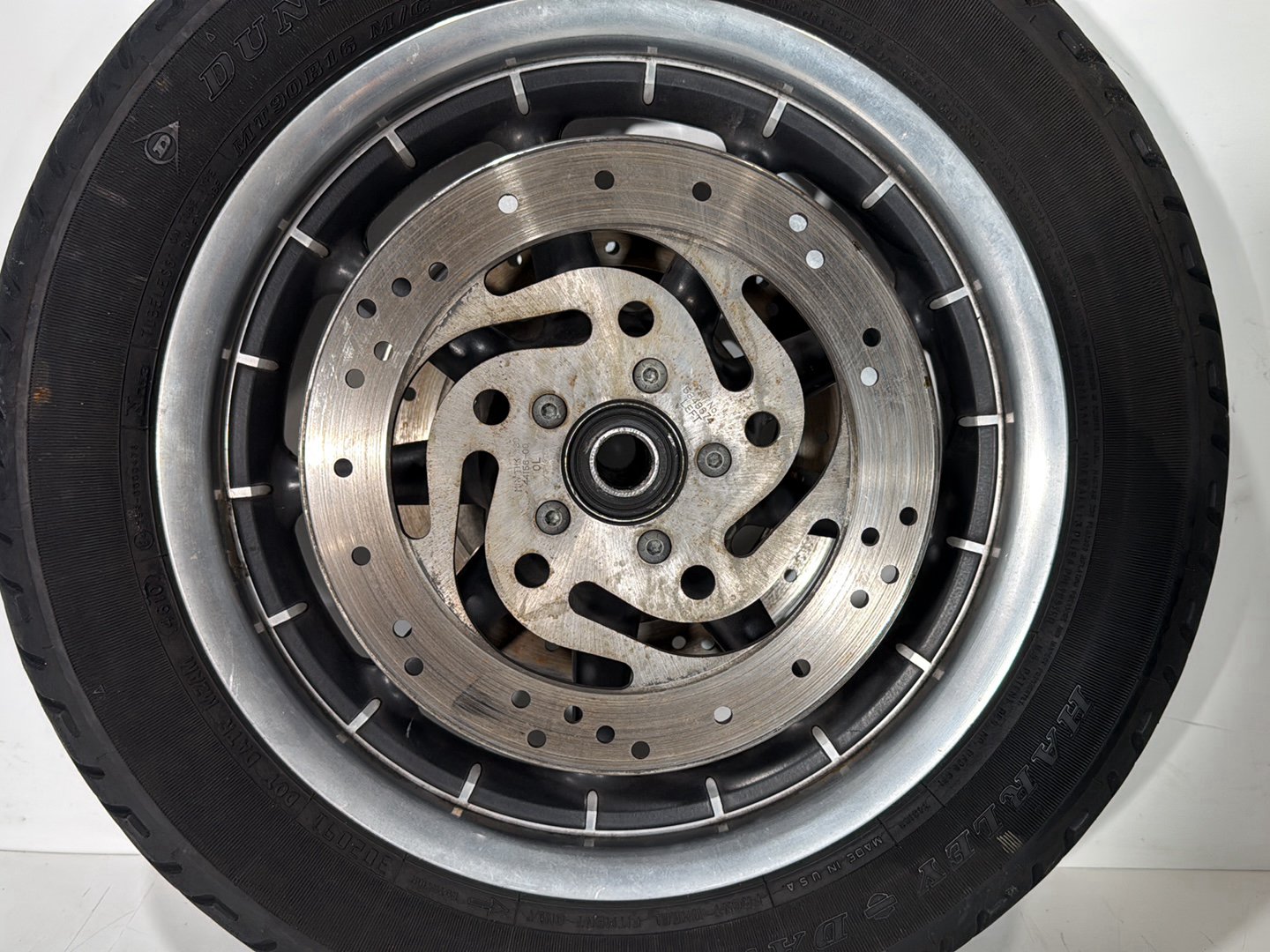 1999 - 2006 Harley-Davidson Touring Road King Police Front Wheel Rim Tire MT90B16 72H, Dunlop, 16"
