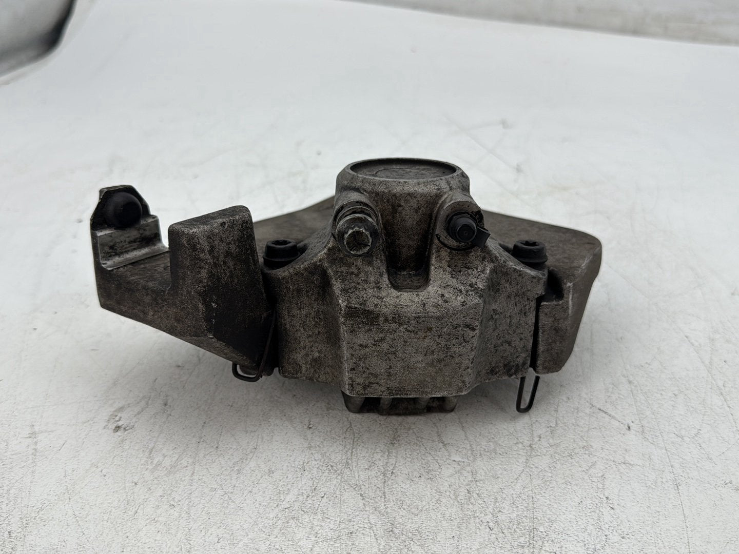 1996 Harley Electra Glide Touring FLHT OEM Rear Back Brake Caliper w/ Bracket