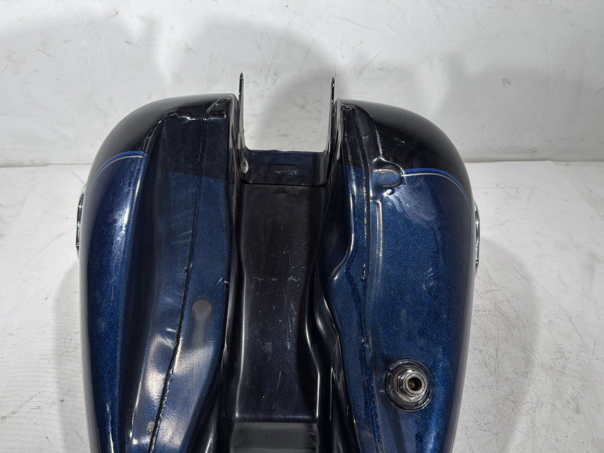 2012 Harley Electra Glide Touring Ultra OEM Fuel Gas Tank Gasoline Reservoir