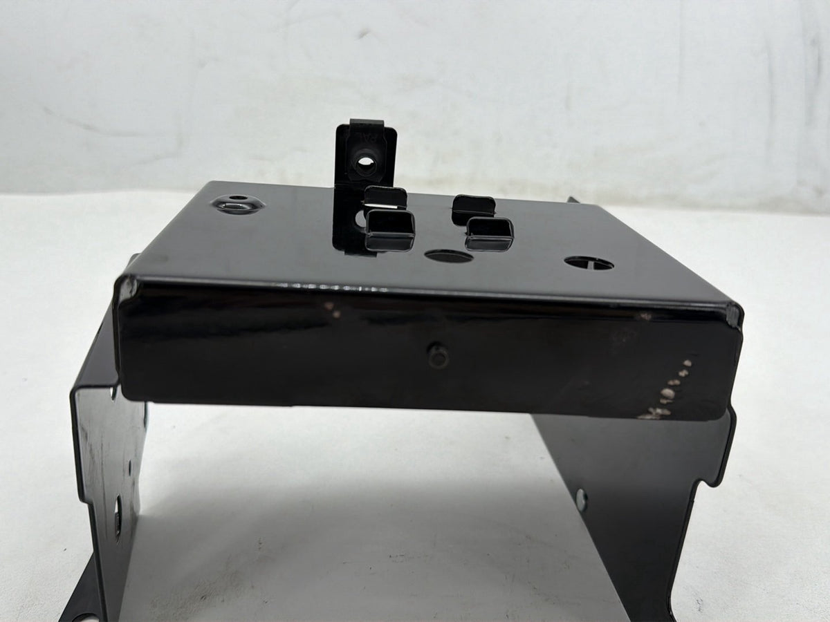 07 Harley Street Glide Touring FLHX OEM Lower Battery Tray Stay Box Cover Panel