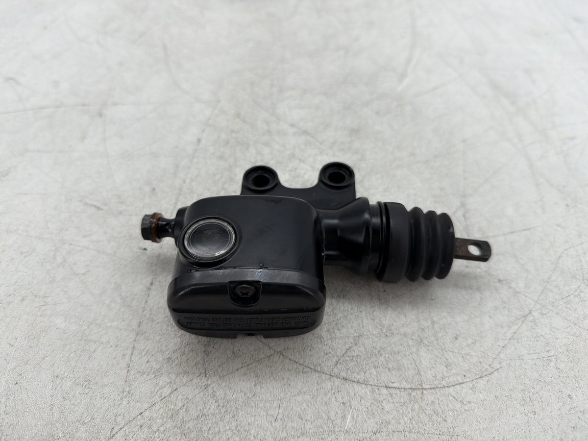 2011 Harley Electra Glide Touring Ultra OEM Rear Brake Master Cylinder Reservoir