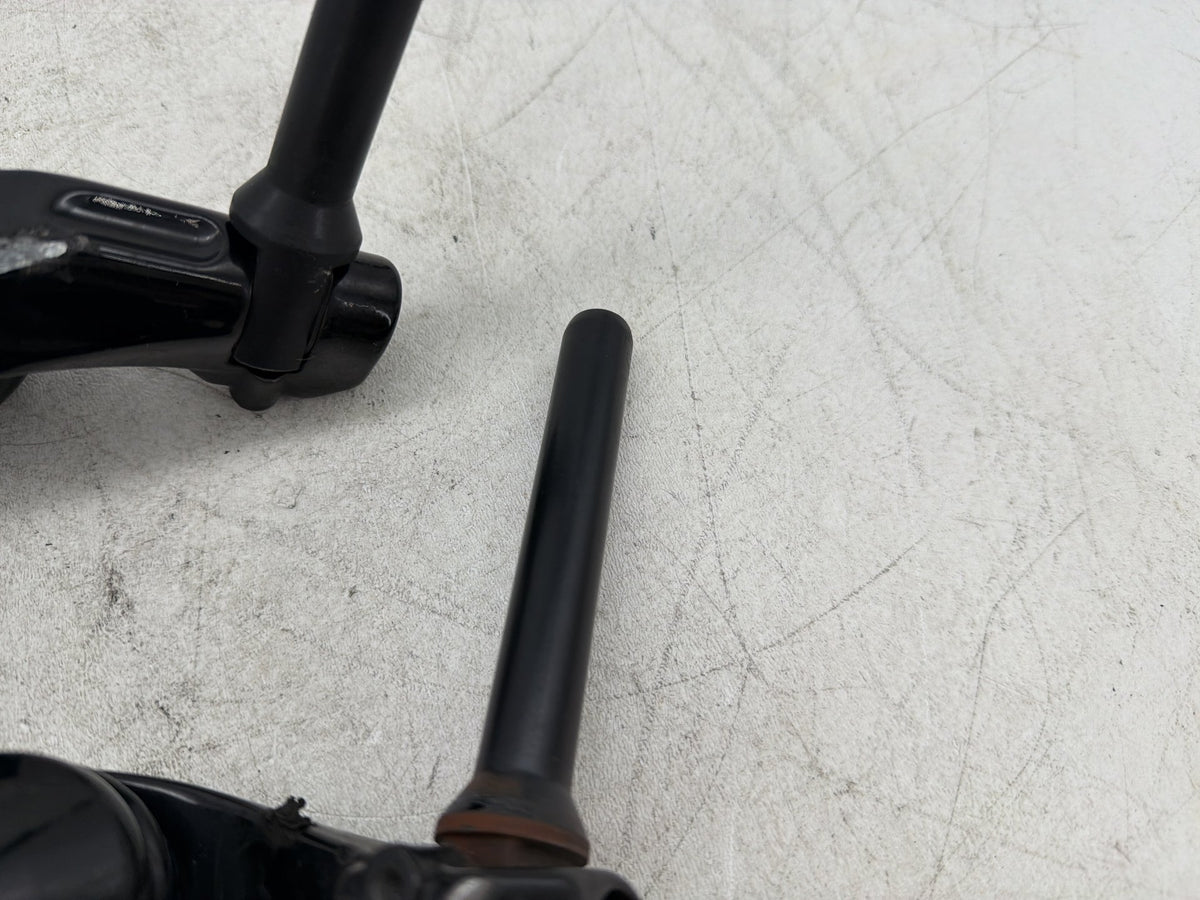 2004 Harley Electra Glide CVO Eagle OEM Left Right Driver Footpeg Bracket Mounts