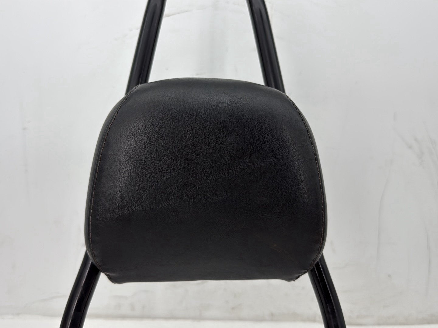 2012 Harley Dyna Fat Bob FXDF 103 OEM Rear Sissy Bar w/ Backrest Cushion Pad