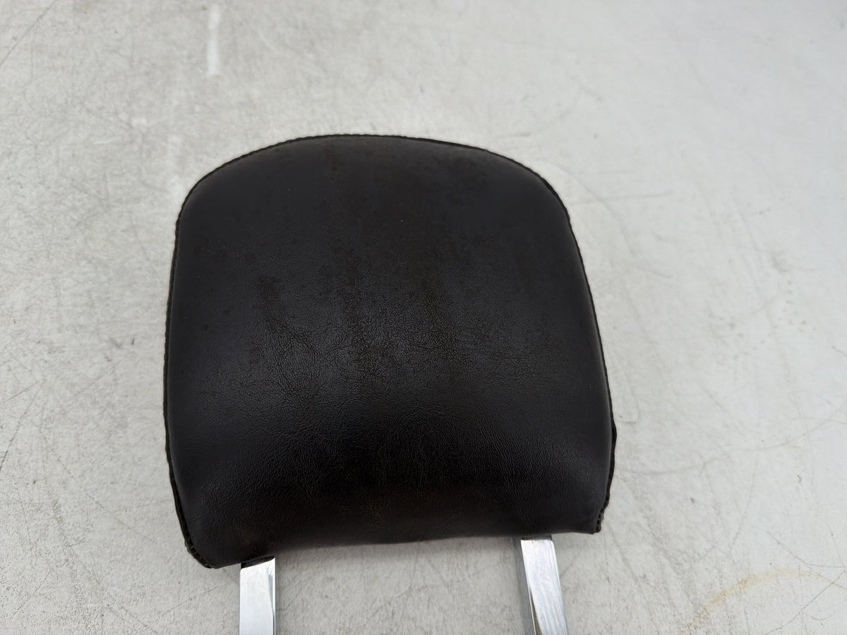 2001 Harley Fat Boy Softail FLSTF OEM Rear Sissy Bar w/ Backrest Cushion Pad