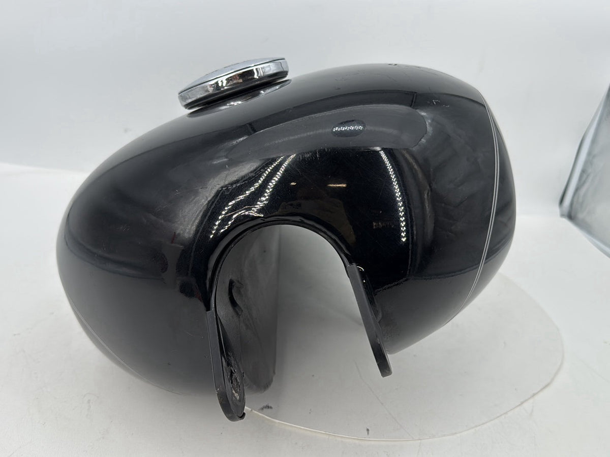 2004 - 2013 Harley-Davidson Sportster 883 Custom Fuel Gas Tank Gasoline Reservoir 62213-04