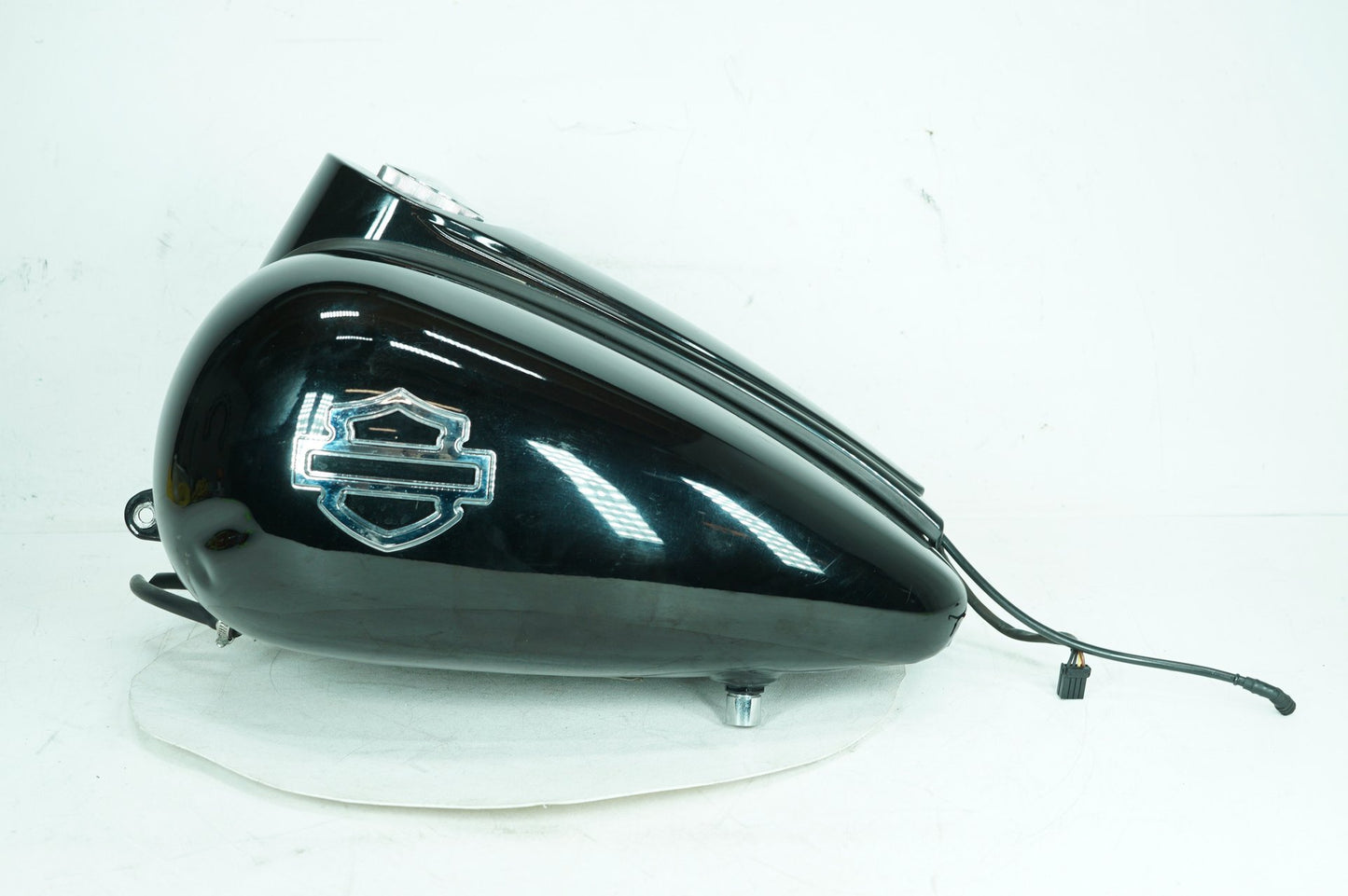 2007 - 2012 Harley-Davidson Touring Electra Glide Classic Gas Gasoline Fuel Tank Reservoir  61356-03