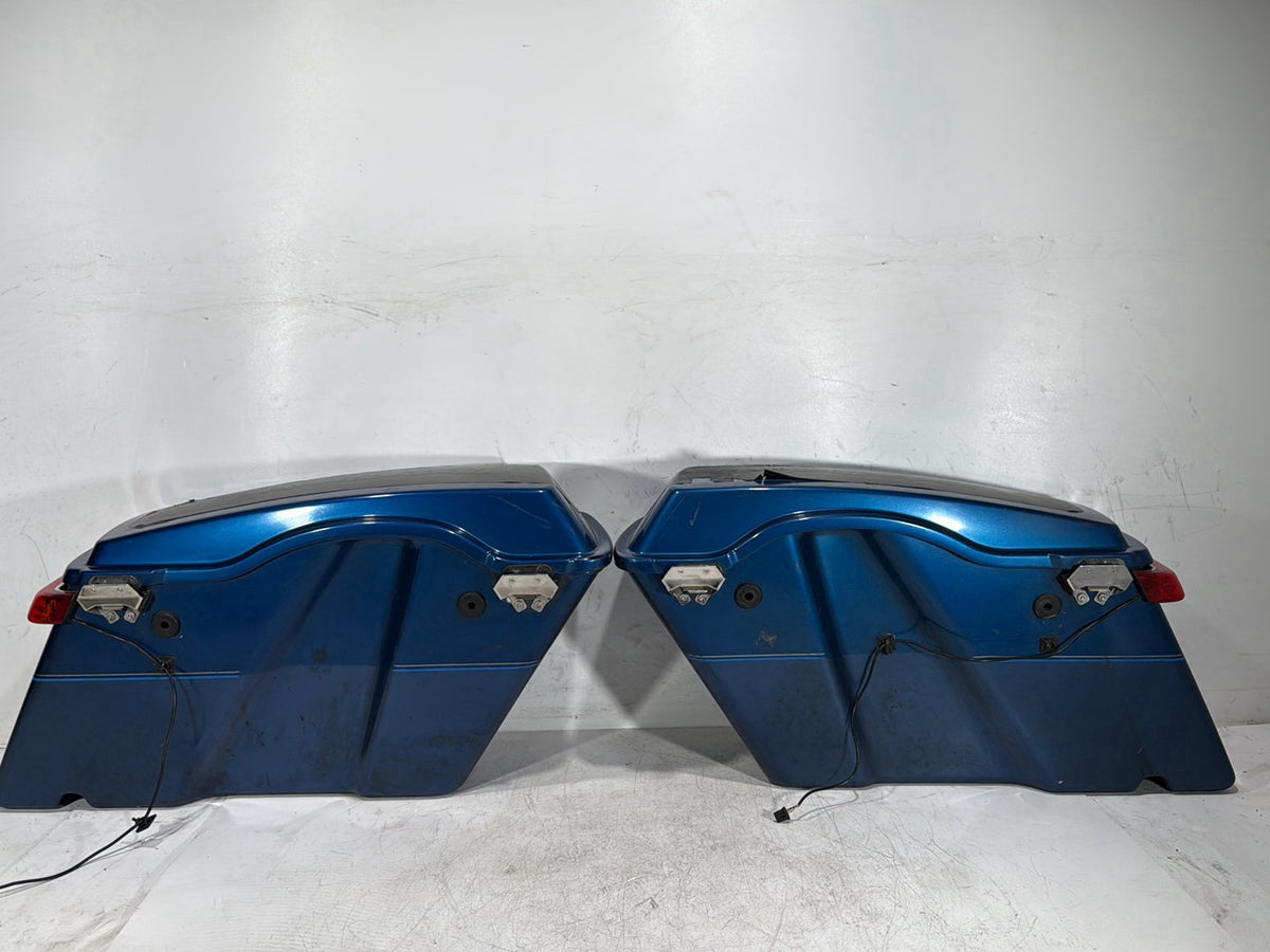 2006 Harley Electra Glide Touring Ultra FLHTCUI OEM Left Right Saddlebags Luggage NOKey