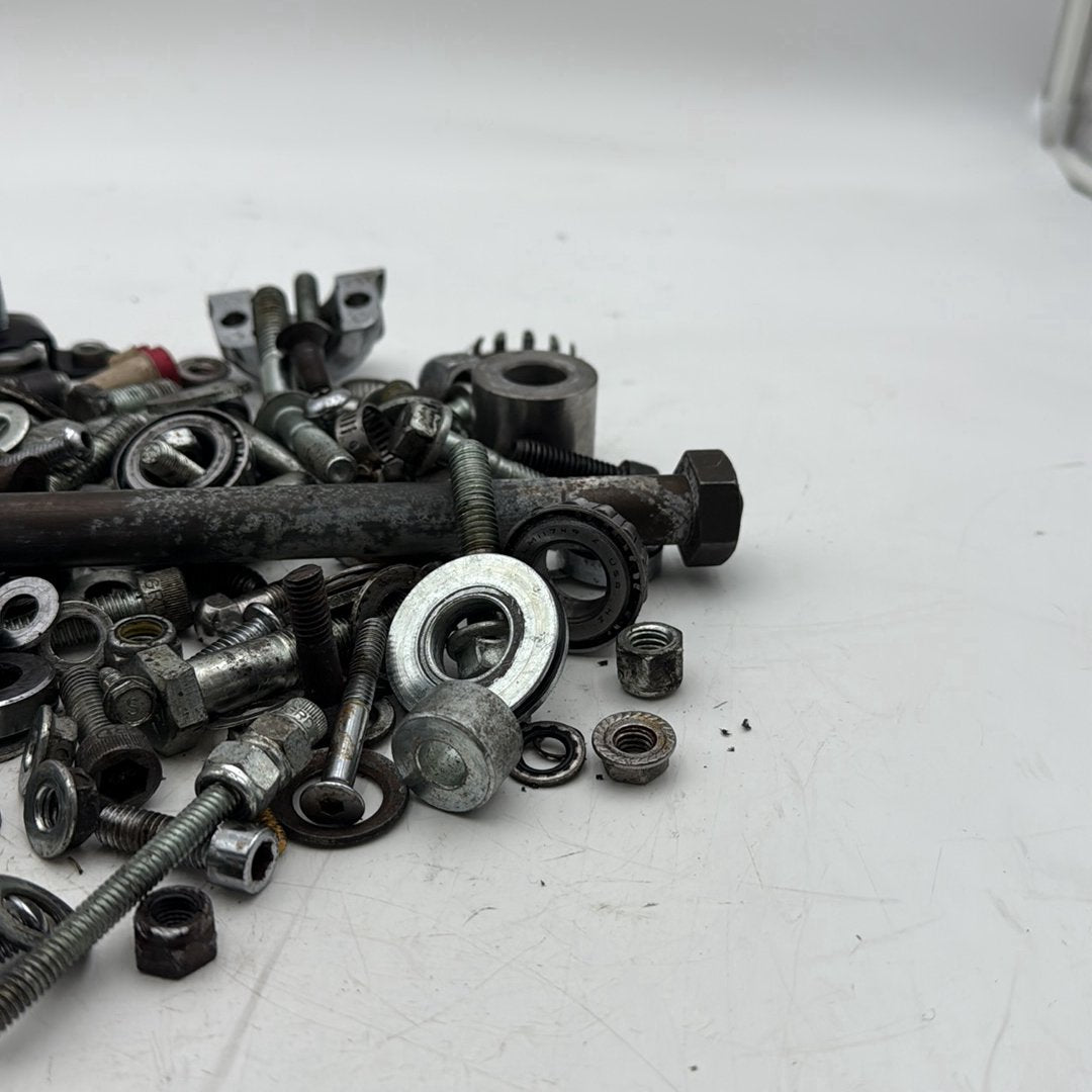 1999 - 2006 Harley-Davidson Dyna Low Rider Hardware Bolts Nuts & Brackets