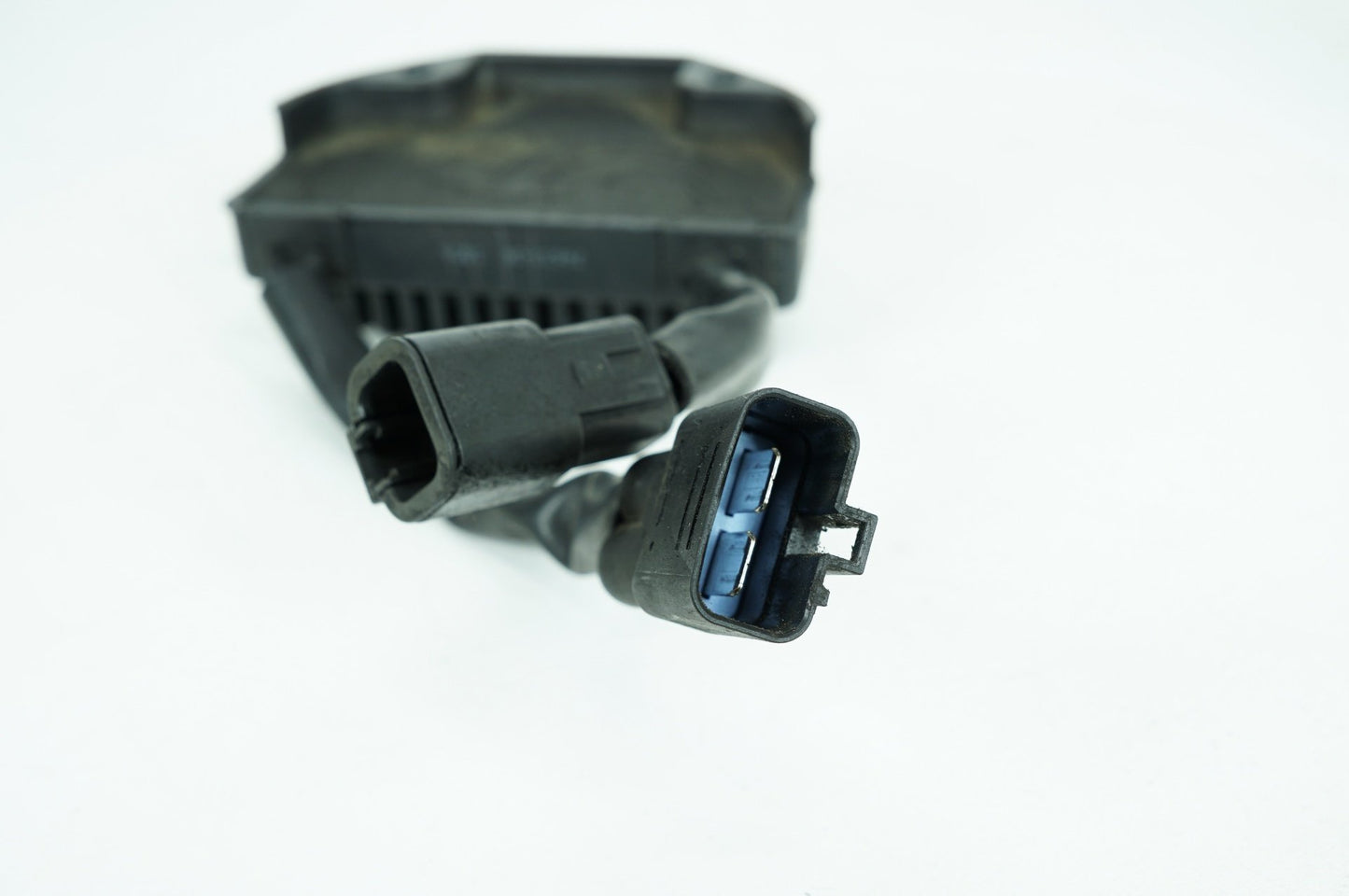 1999 - 2006 Harley-Davidson Dyna Low Rider Voltage Regulator Rectifier  74631-04