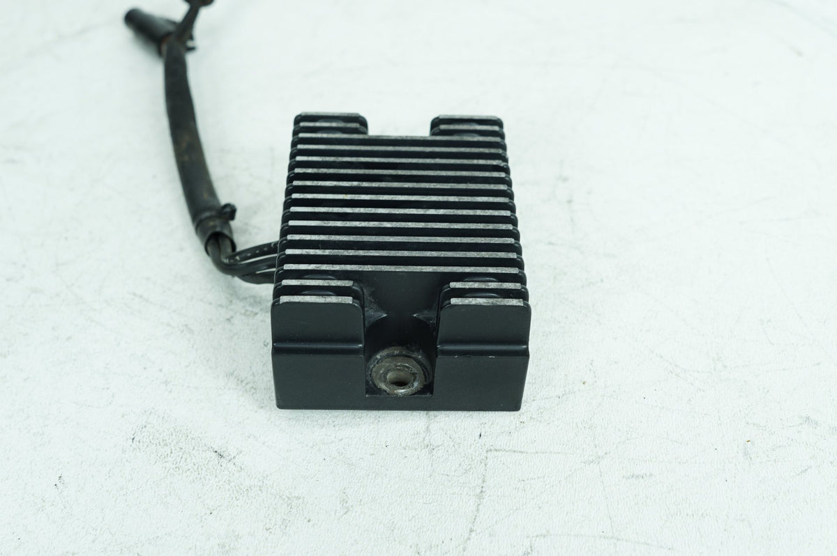2003 Harley Sportster XL883 Hugger OEM Voltage Regulator Rectifier 74523-94A