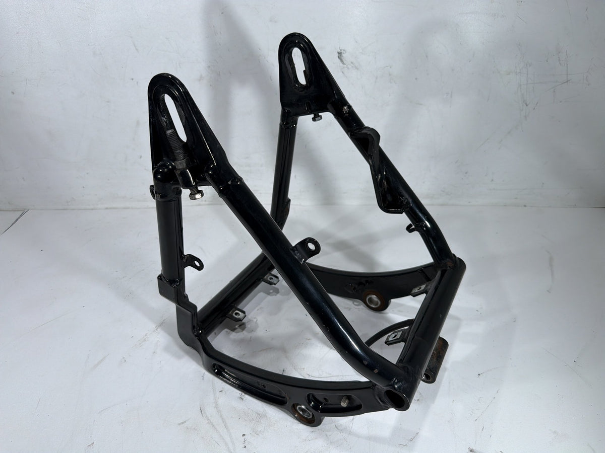 1997 Harley Heritage Softail Classic OEM Rear Fork Swingarm Swing Arm 47573-89B