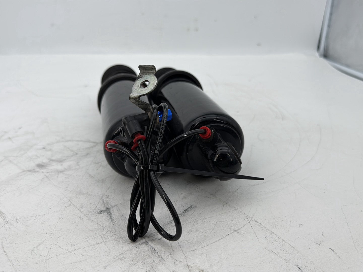 2007 - 2016 Harley-Davidson Touring Electra Glide Ultra Rear Left Right Shock Absorbers 54565-09