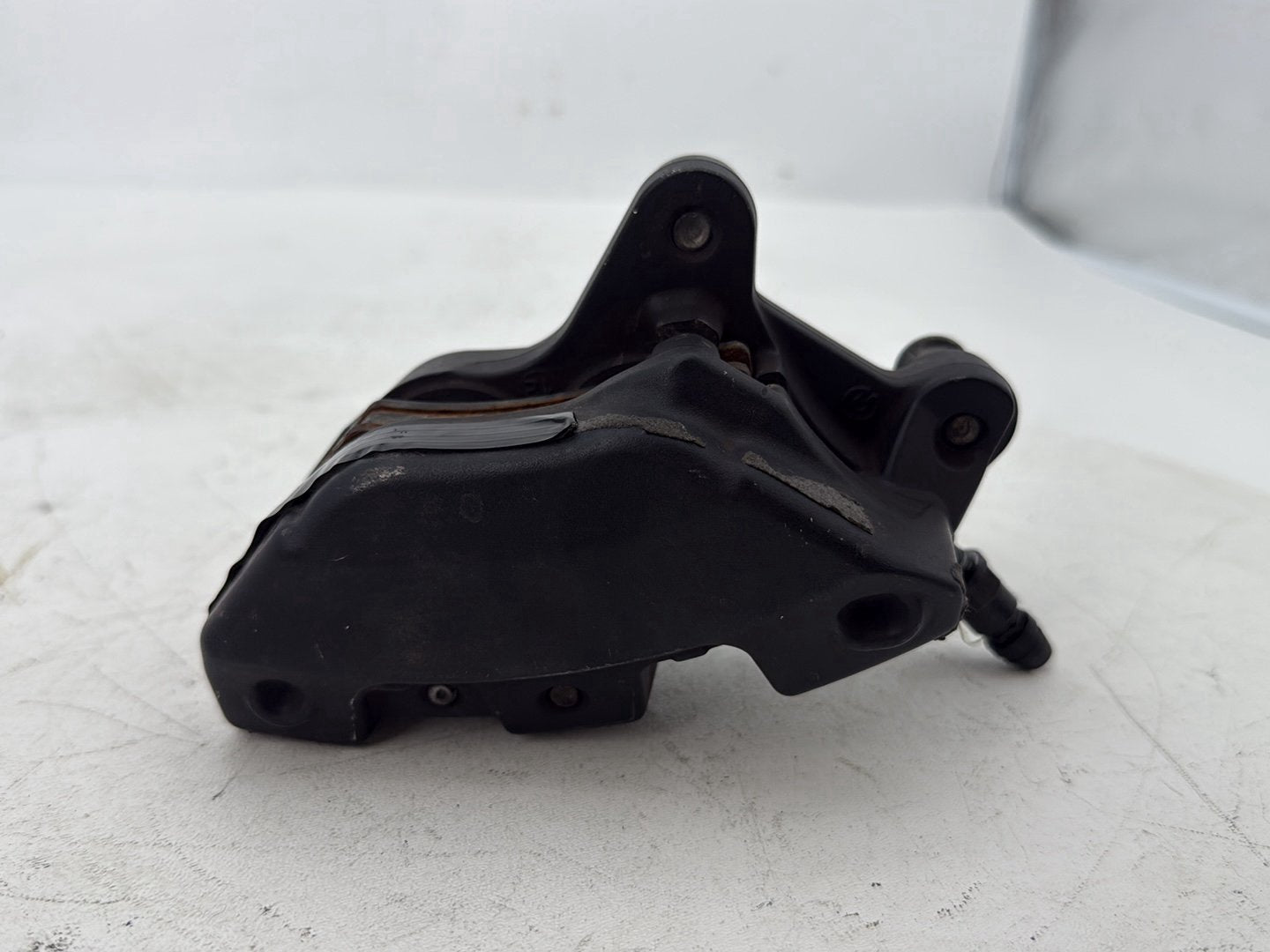 2008 - 2016 Harley-Davidson Touring Electra Glide Ultra Front Right 1 Brake Caliper 44023-08