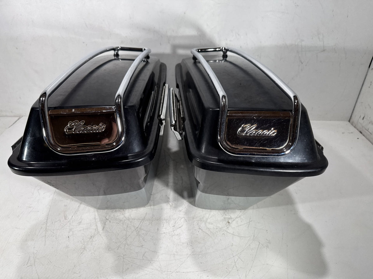 2012 Harley Electra Glide Touring Ultra OEM Left Right Saddlebags Luggage NOKey