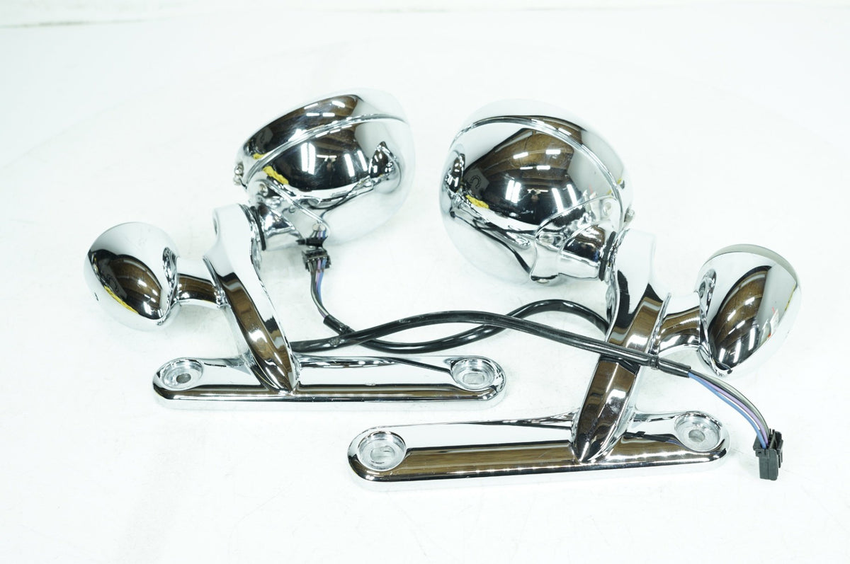 2007 - 2016 Harley-Davidson Touring CVO Electra Screamin Eagle Front Left Right Turn Signal Indicators 69460-06