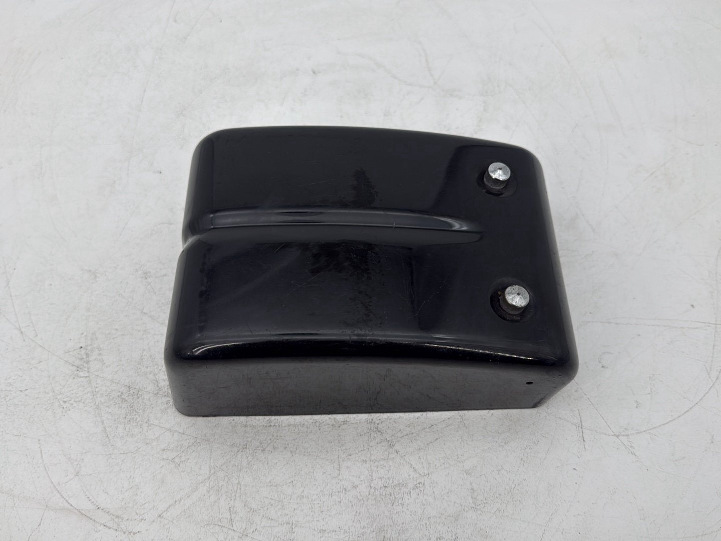 1999 - 2006 Harley-Davidson Dyna Super Glide Electrical Side Cover Tray Panel 66361-04