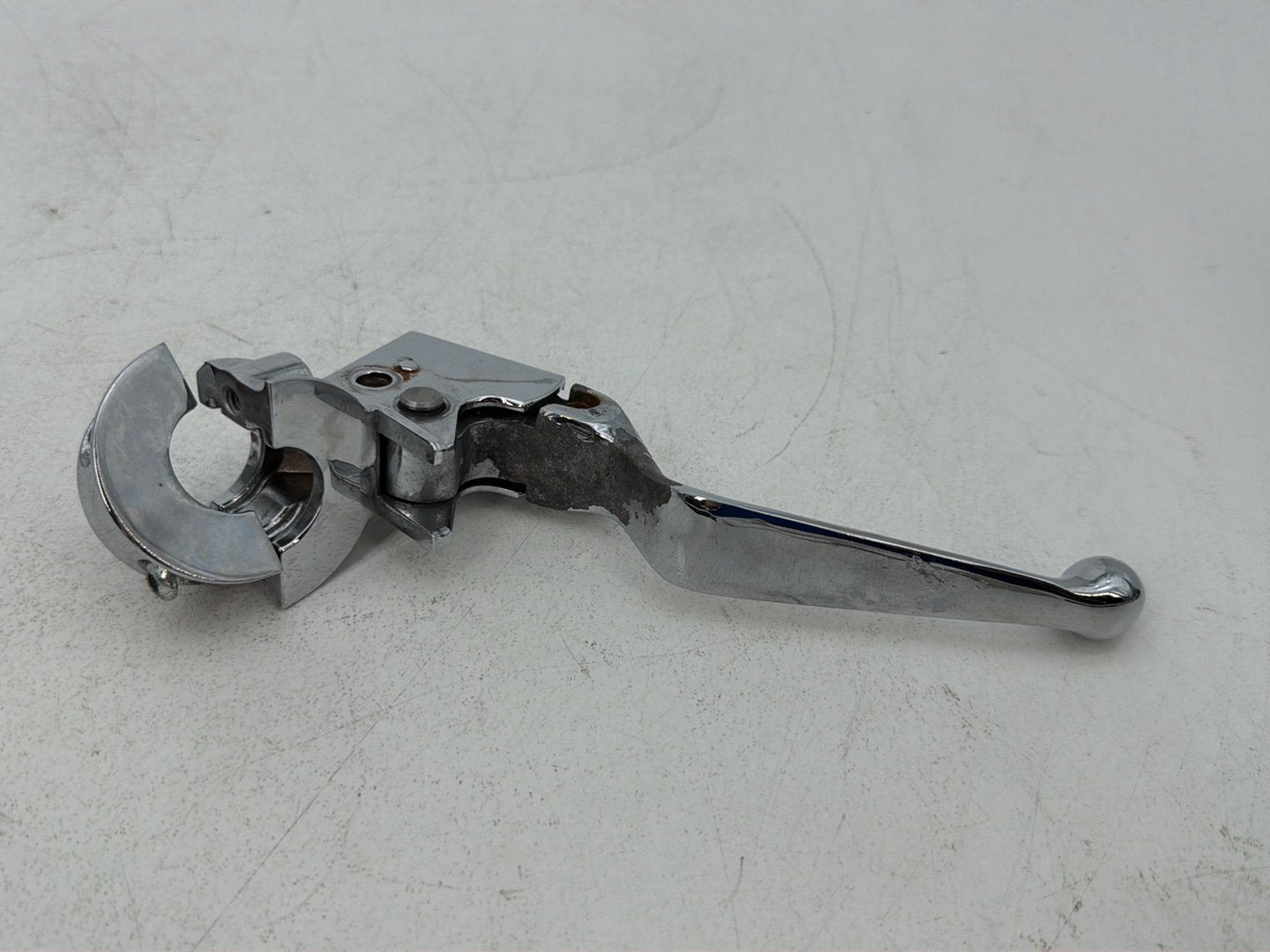 1984 - 1998 Harley-Davidson Touring Electra Glide Classic Front Left Hand Clutch Control Lever 38608-82B
