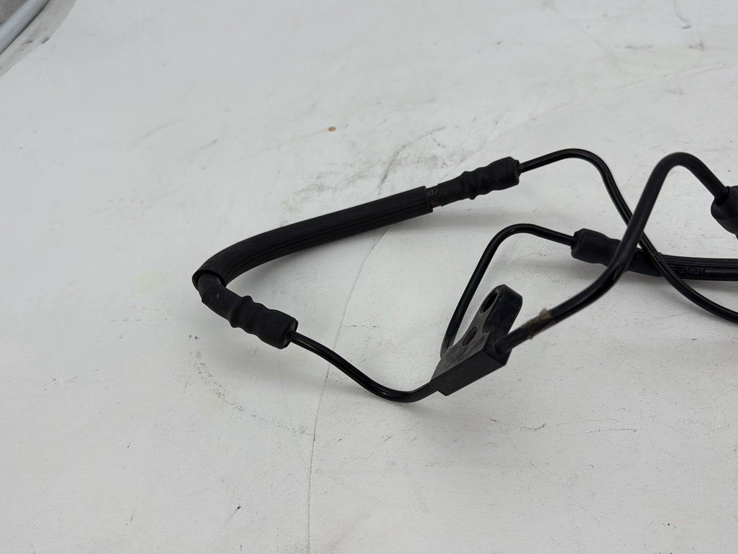 2007 Harley Street Glide Touring FLHX OEM Front Brake Hose Line Pipe