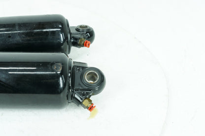 1999 - 2006 Harley-Davidson Touring Electra Glide Ultra Rear Left Right Shock Absorbers 54662-09