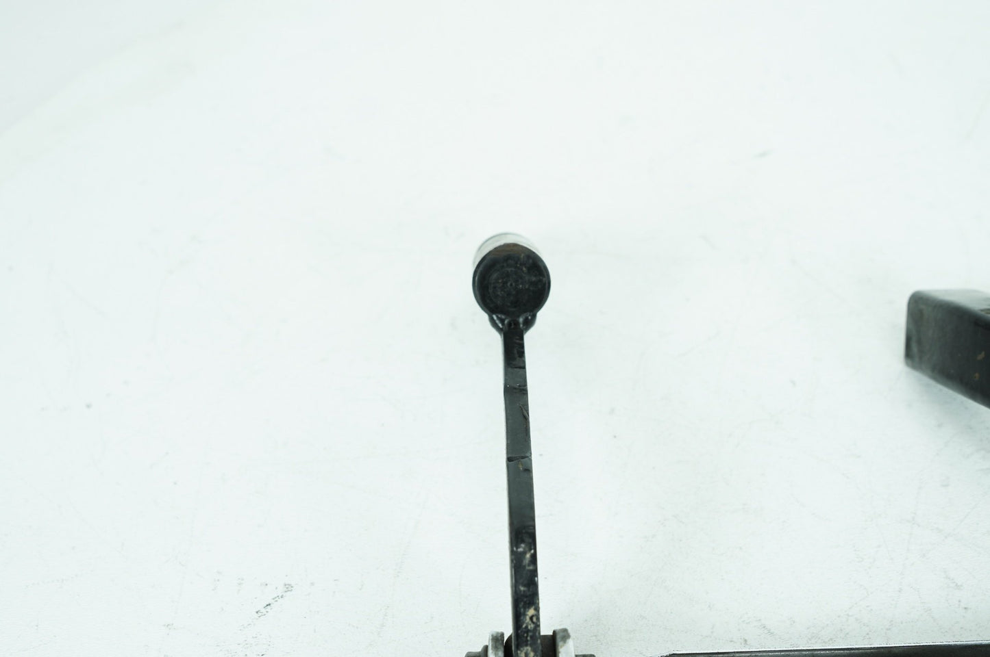 1999 - 2006 Harley-Davidson Touring Road King Police Right Driver 1 Floorboard Foot Rest 50621-79A