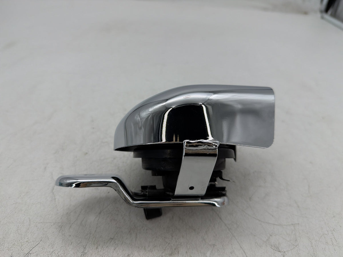 2006 Harley Street Glide Touring FLHX OEM Horn Signal Klaxon Chrome Cover