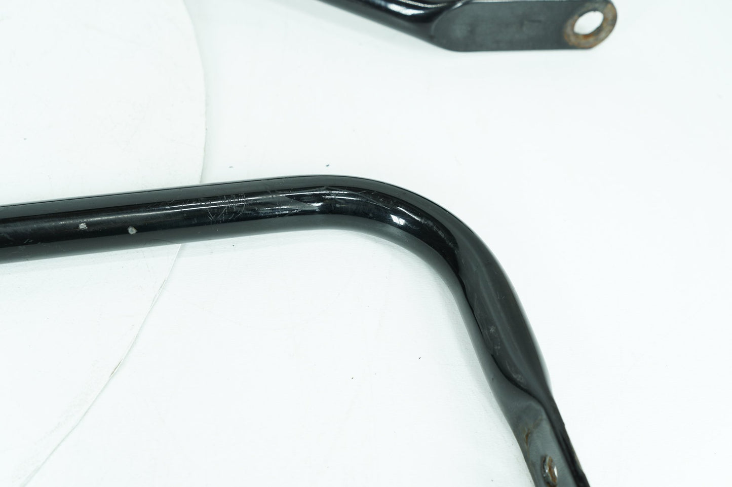 1999 - 2006 Harley-Davidson Softail Deluxe Rear Left Right Saddlebag Guard Rails Bar 90847-94A