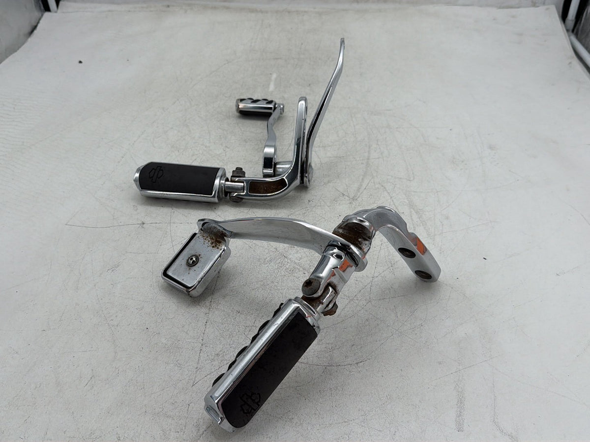 2008 Harley Dyna Fat Bob FXDF OEM Left Right Foot Brake Control Pegs