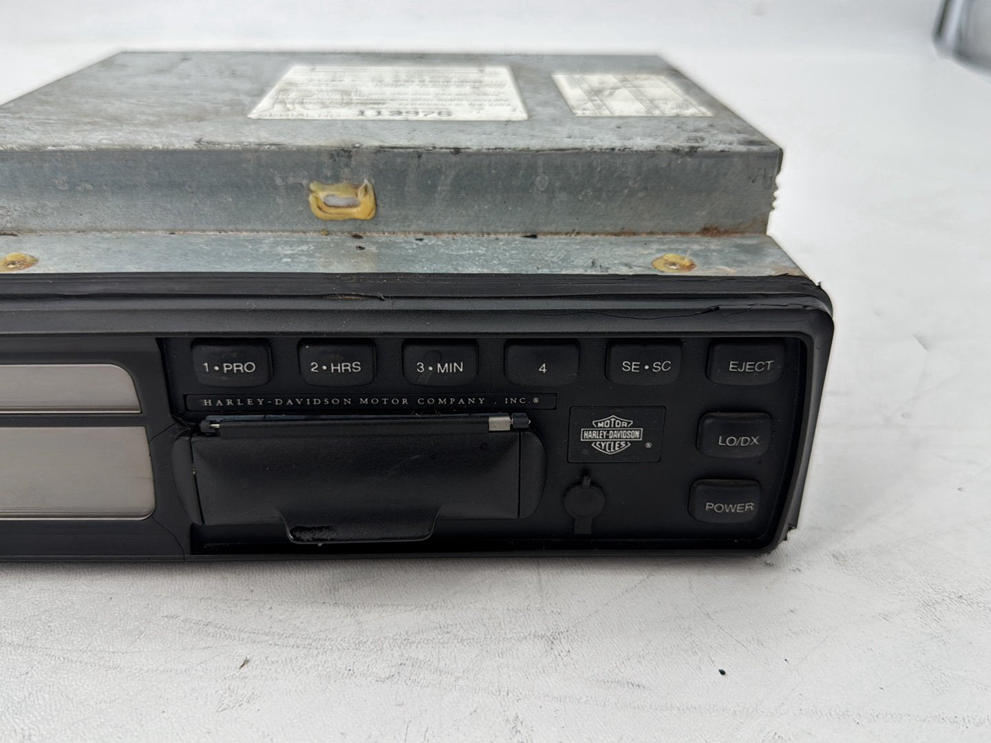 1999 - 2006 Harley-Davidson Touring Electra Glide Classic Radio AM FM Cassette Player Audio 76164-98 76164-98