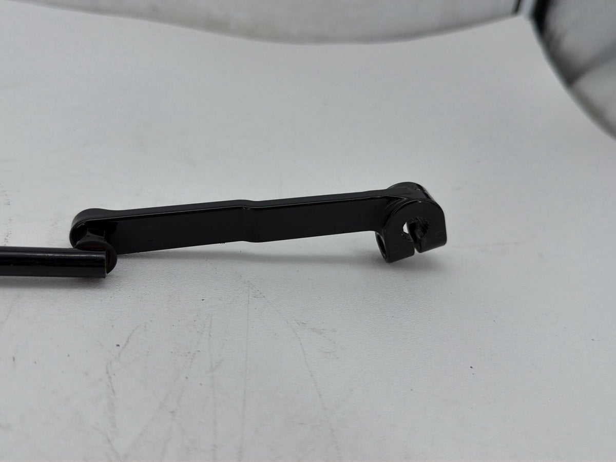 2007 Harley Dyna Street Bob FXDBI OEM Gear Shifter Lever Arm w/ Rod linkage