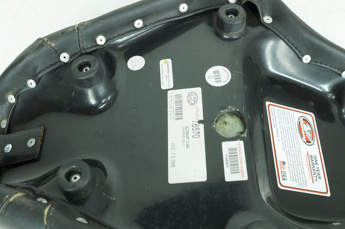 2010 Harley Sportster XL883N Iron 883 OEM Rider Driver Solo Seat Pillion