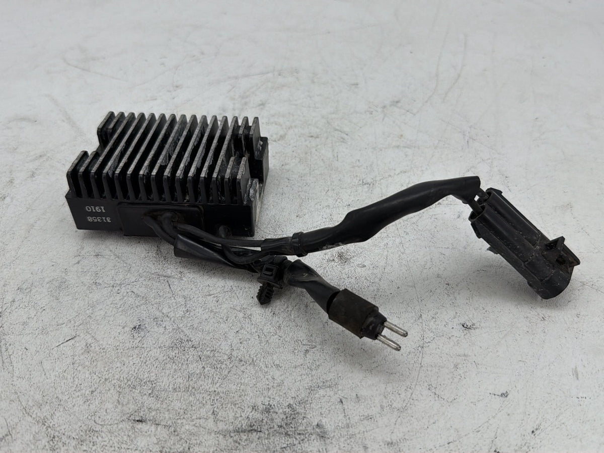 2006 Harley Sportster 1200 Custom XL1200C OEM Voltage Regulator Rectifier