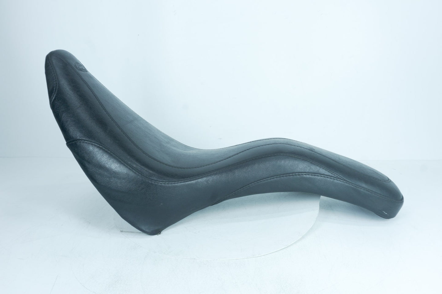 1999 - 2006 Harley-Davidson Softail Night Train Passenger Rider Driver Seat Saddle MUSTANG