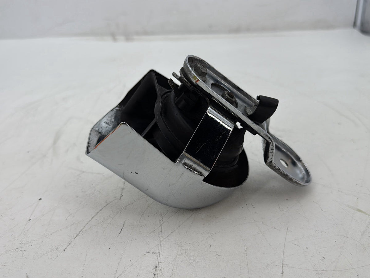 2011 Harley Electra Glide Ultra FLHTK OEM Horn Signal Klaxon Chrome Cover