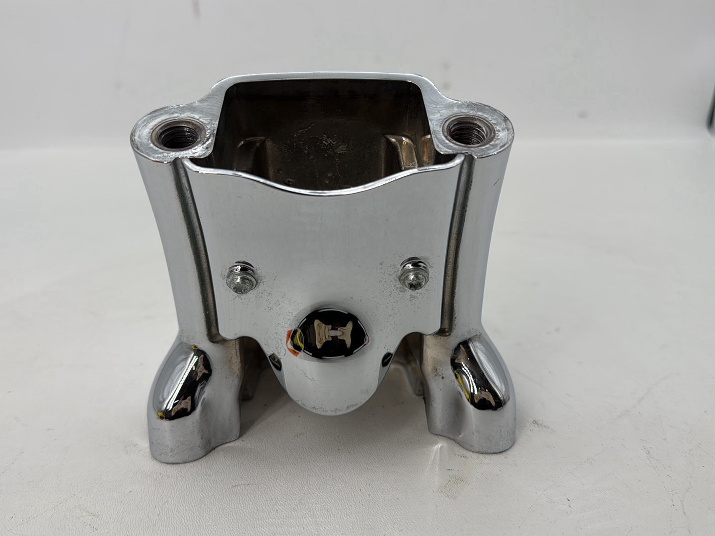 2004 - 2013 Harley-Davidson Sportster 883 Custom Front Handlebar Riser Top Clamp Chrome  	56017-04