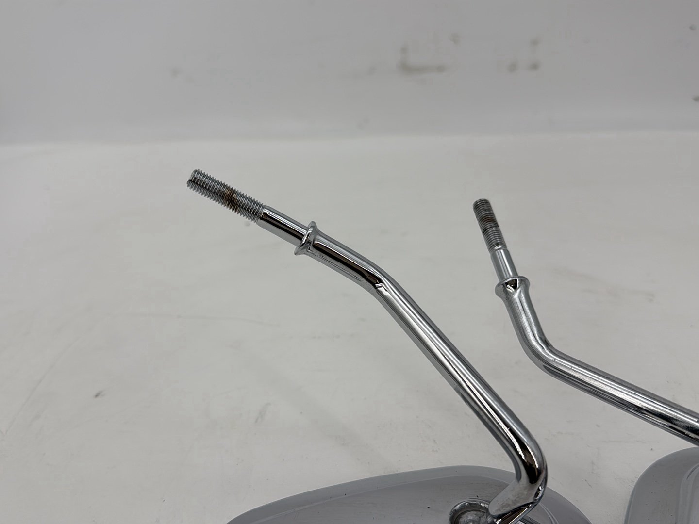 1999 - 2006 Harley-Davidson Dyna Low Rider Left Right Rear View Mirror  	91845-03B