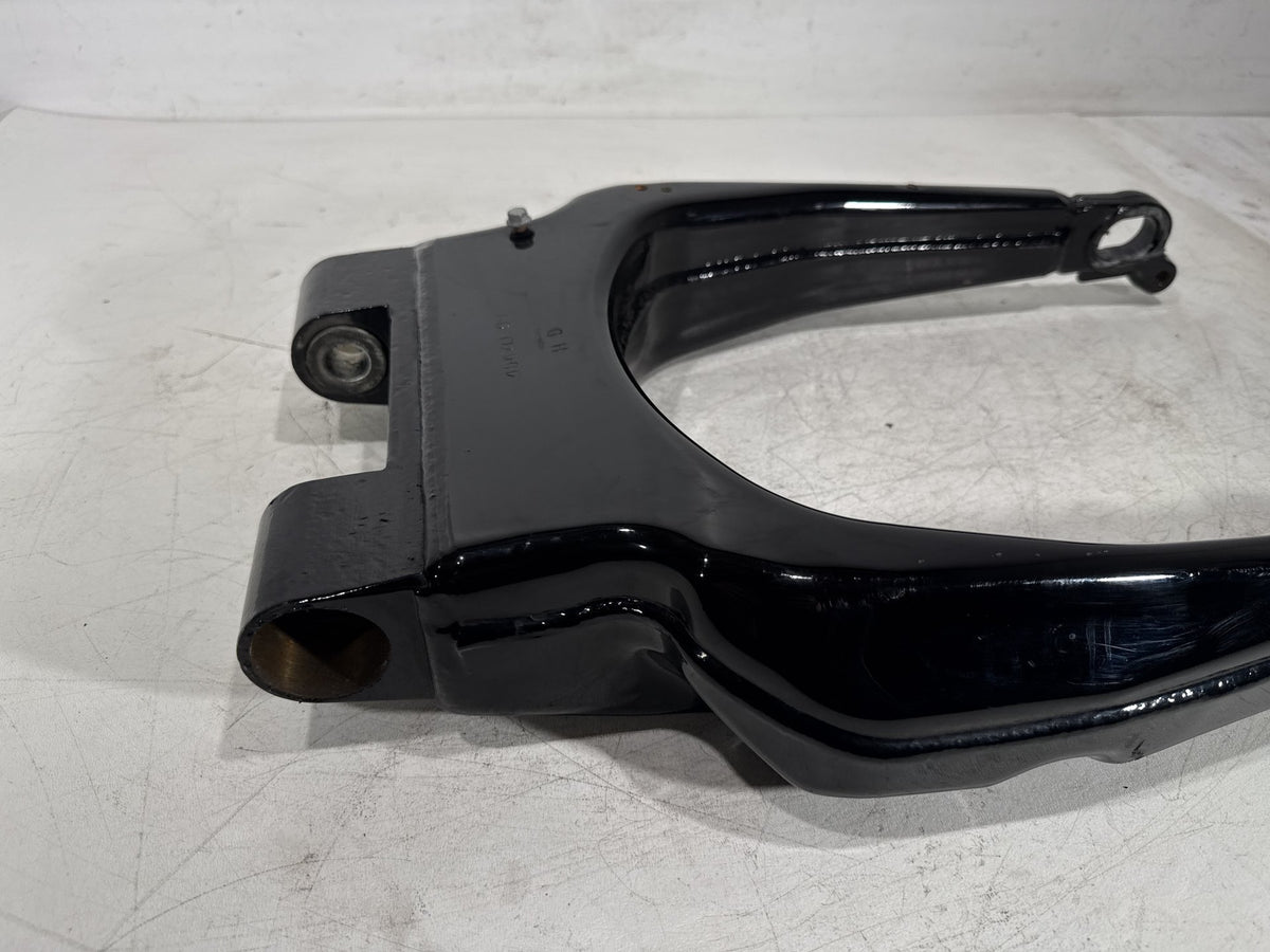 2010 Harley Road King Touring Police OEM Rear Fork Swingarm Swing Arm