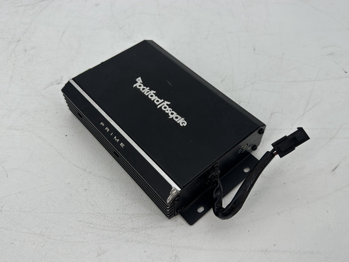 08 Harley Touring Electra Radio Audio Sound Amplifier Amp Rockford Fosgate PRIME