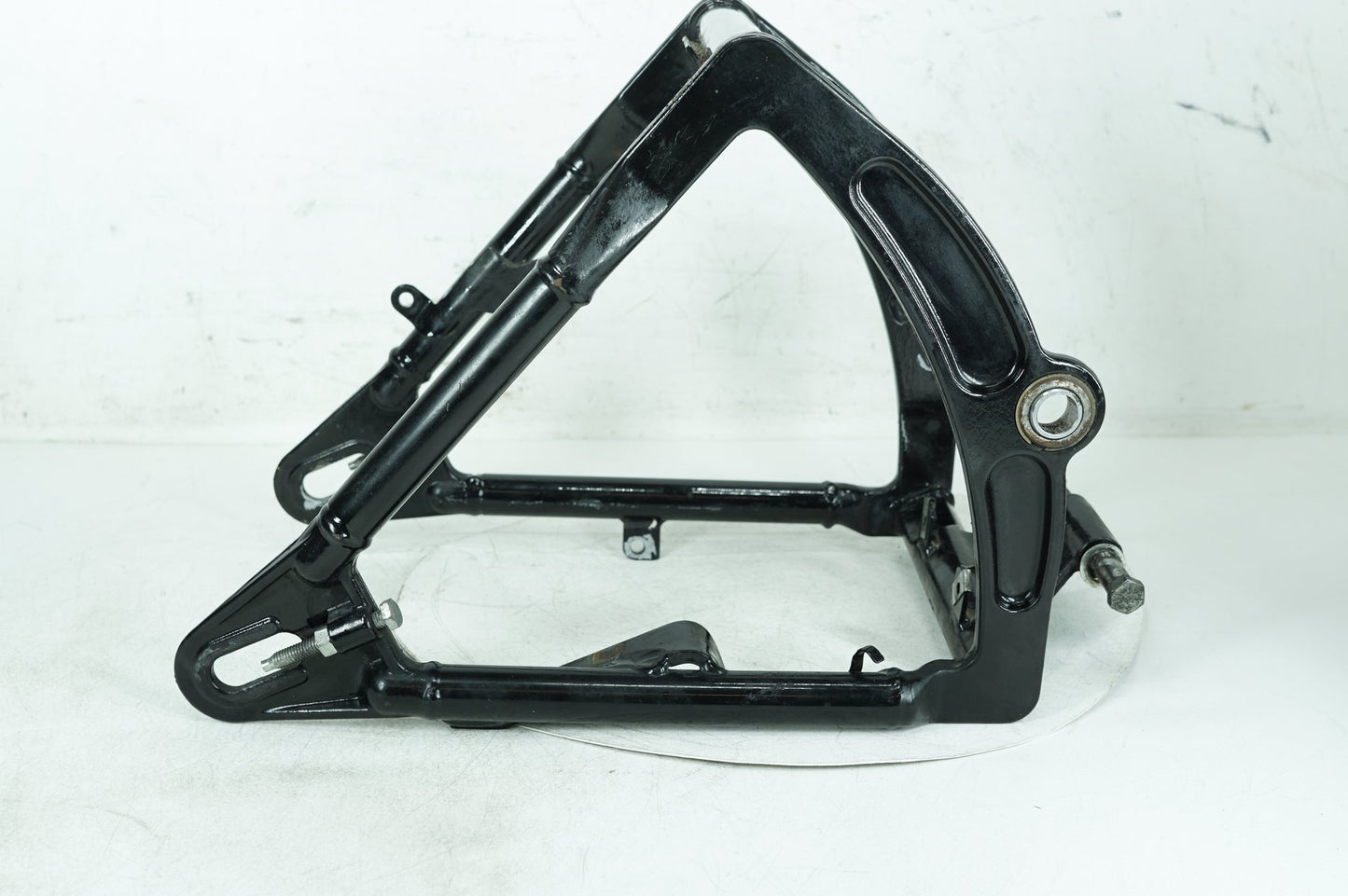 1999 - 2006 Harley-Davidson Softail Fat Boy Rear Fork Swingarm Swing Arm 47573-00A