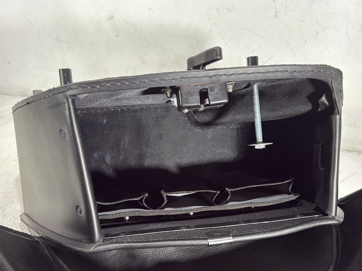 14 Harley Dyna Low Rider Rear Right 1 Saddlebag Viking Baelor Medium * NO Key *