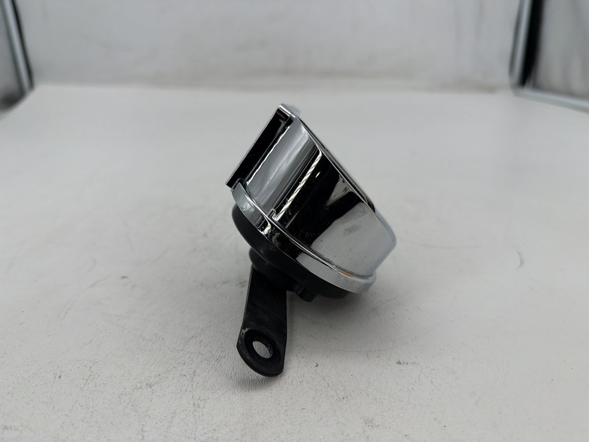 2011 Harley Electra Glide Touring Ultra OEM Signal Horn Klaxon Beep