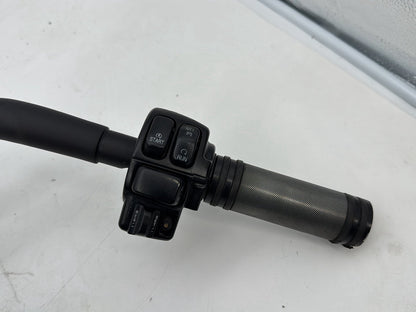 2007 - 2012 Harley-Davidson Touring Road Glide Handlebars Left Right Switches Controls 	71567-96