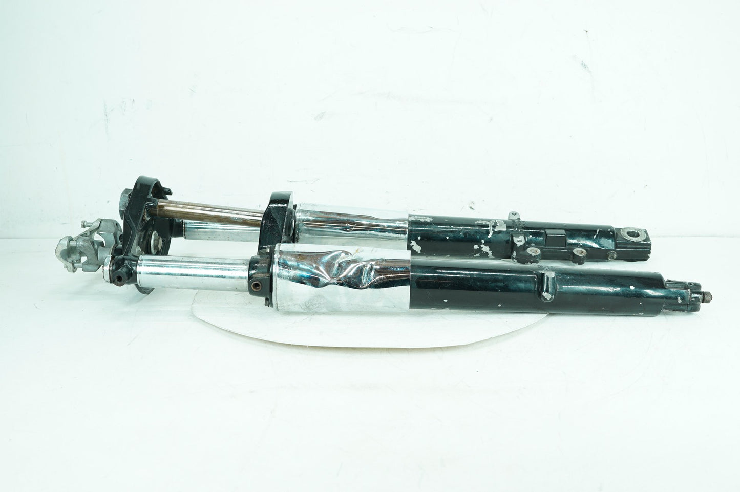 2007 - 2011 Harley-Davidson Touring Electra Glide Ultra Front Triple Tree Set & LH RH Fork Legs Sliders 46495-09