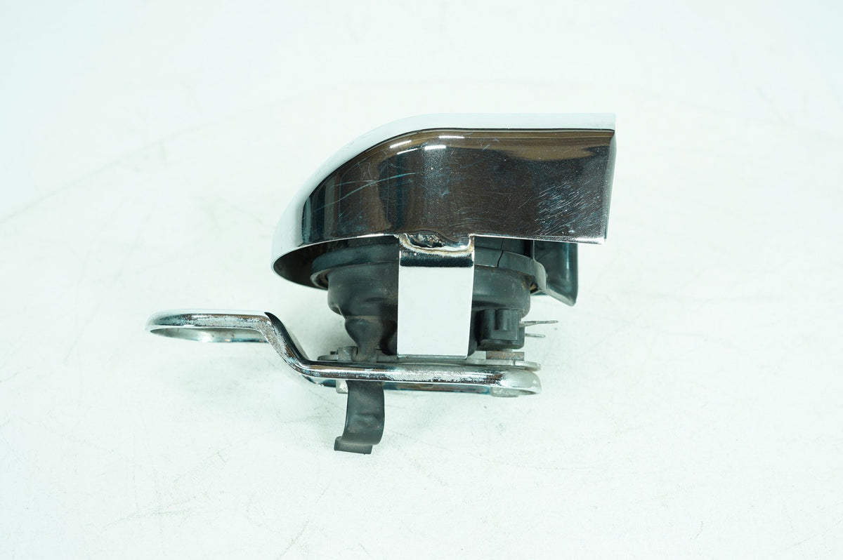 2007 - 2012 Harley-Davidson Touring Electra Glide Ultra Horn Signal Klaxon Chrome Cover 69060-90F