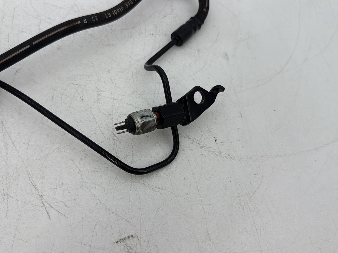 2006 Harley Sportster XL883C 883 Custom OEM Rear Brake Hose Line Pipe